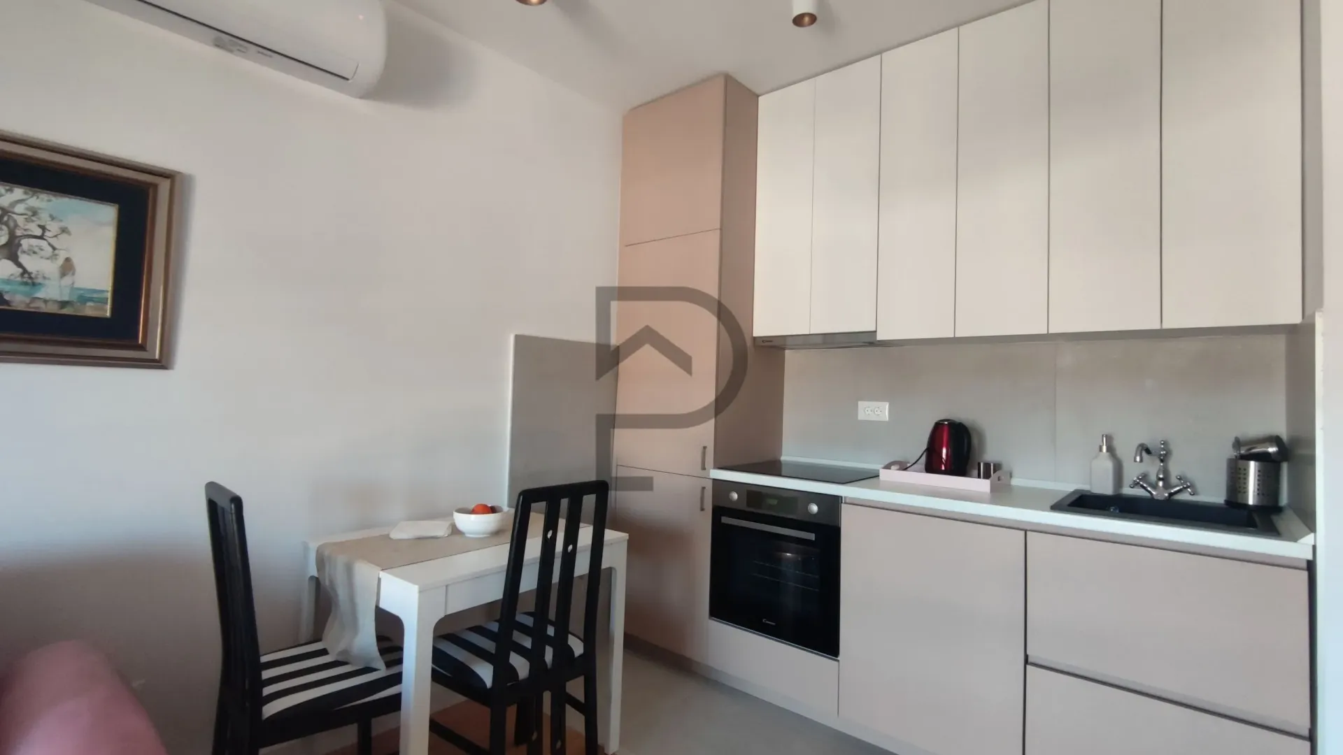 Rent, apartment, 36m², Dalmatinska ulica, Podgorica