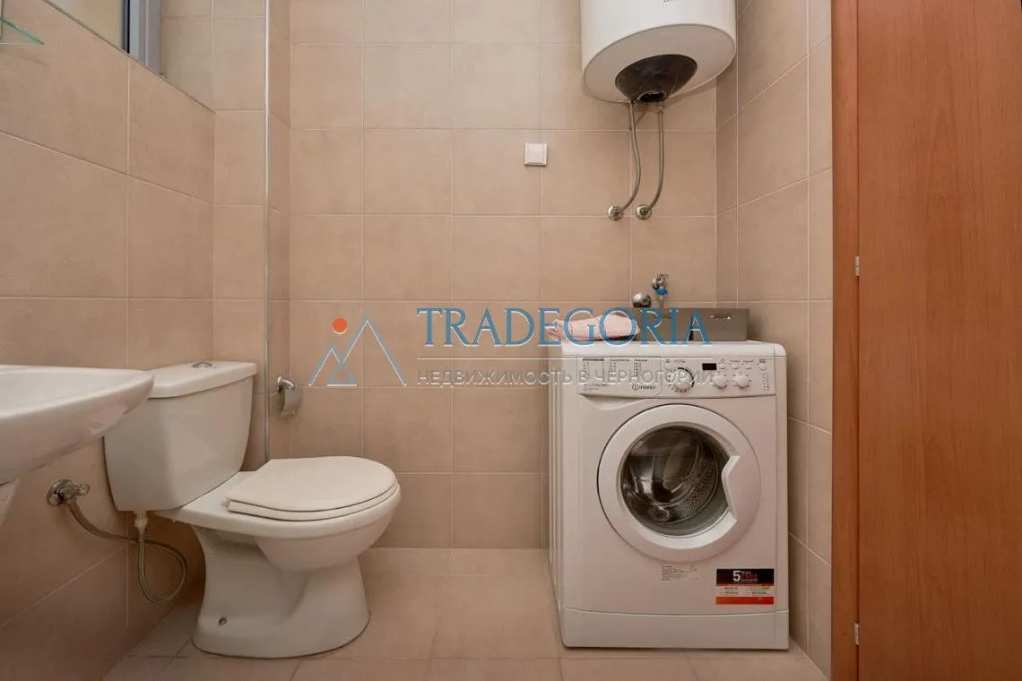 Prodaja, dvosoban stan, 68m², Petrovac, Budva