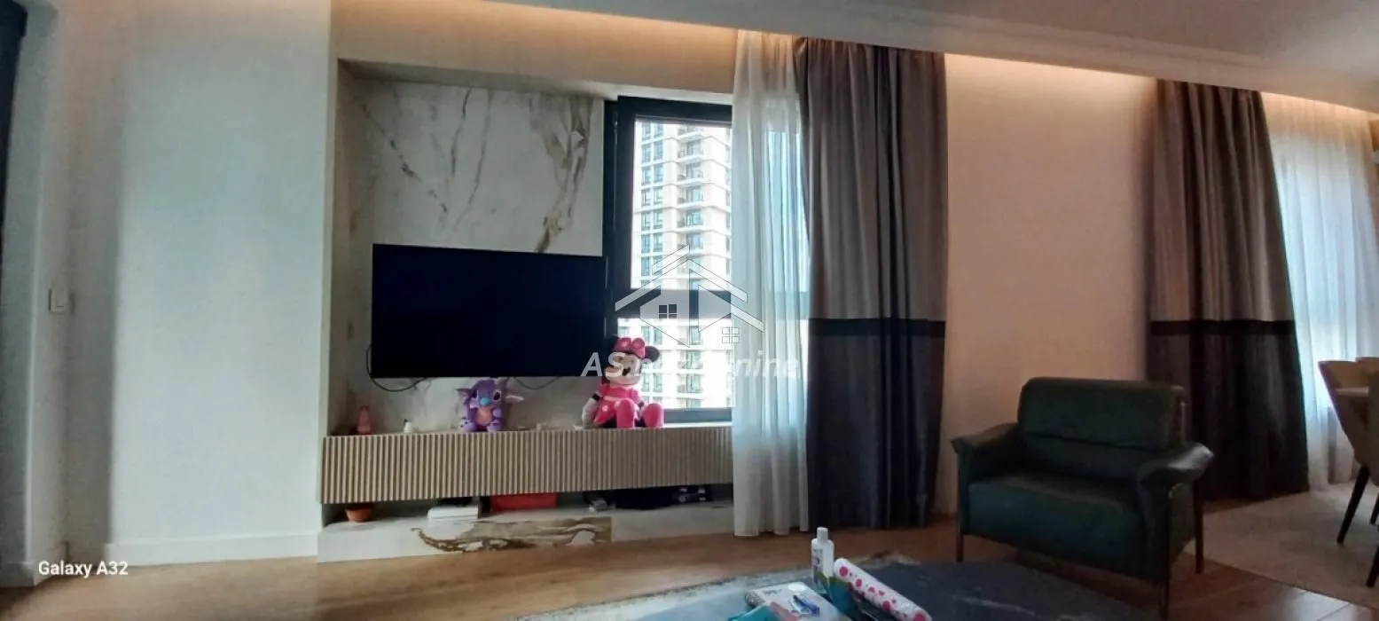 Rent, three bedroom apartment, 92m², Savski Venac, Beograd