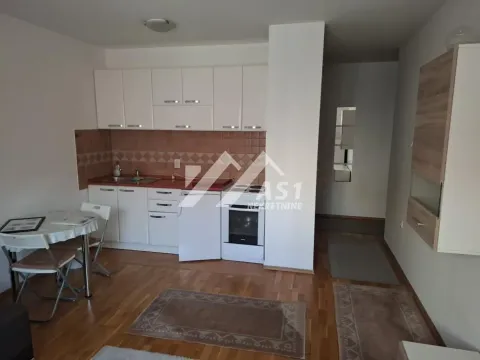 Izdavanje, stan, 27m², Grbavica, Novi Sad Sve Podlokacije - image 3