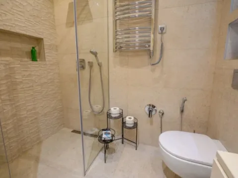 Rent, two bedroom apartment, 70m², Sveta Vrača, Kotor - image 10