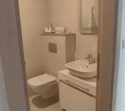 Izdavanje, dvosoban stan, 67m², Bečići, Budva - image 11