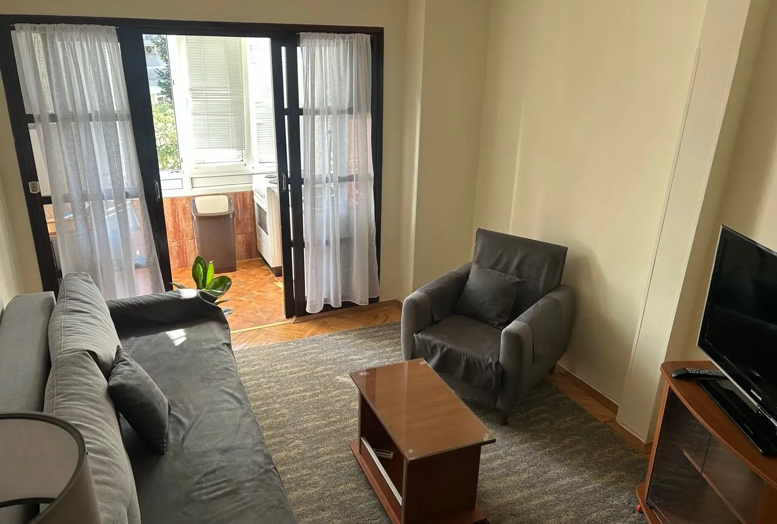 Izdavanje, dvosoban stan, 55m², Preko Morače, Podgorica