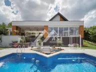 Izdavanje, kuća, 200m², Petrovaradin, Novi Sad - image 2