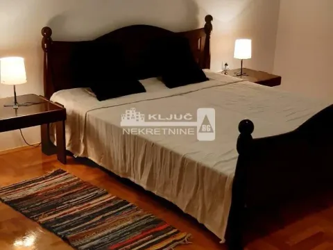 Izdavanje, kuća, 160m², Altina, Beograd - image 15