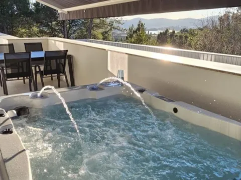 Prodaja, dvosoban stan, 90m², Tivat, Crna Gora - image 8