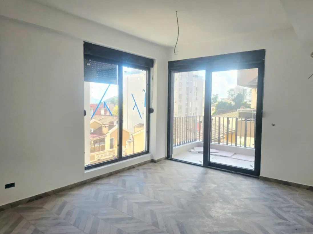 Sale, two bedroom apartment, 71m², Gospoština, Budva