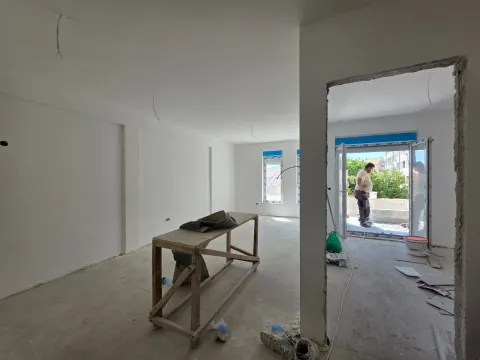 Prodaja, jednosoban stan, 42m², Budva, Crna Gora - image 8