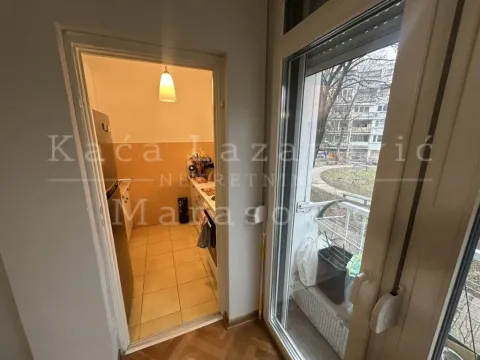 Rent, two bedroom apartment, 51m², Šumice, Beograd - image 5