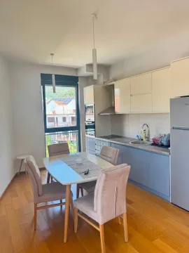 Izdavanje, dvosoban stan, 77m², Seljanovo, Tivat - image 5
