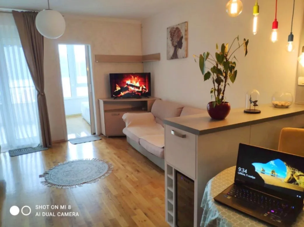 Izdavanje, dvosoban stan, 65m², Kumbor, Herceg Novi