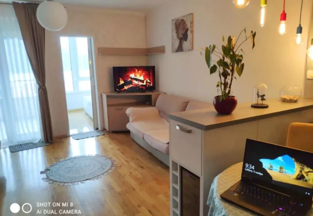 Izdavanje, dvosoban stan, 65m², Kumbor, Herceg Novi