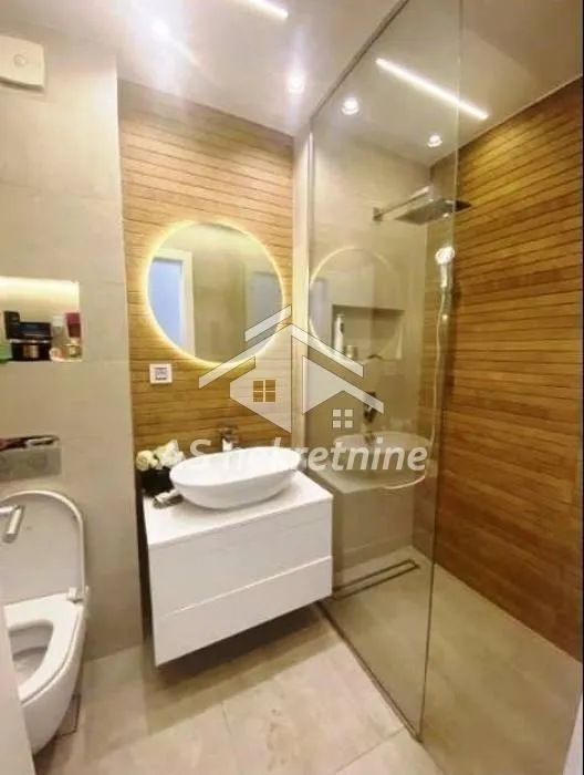 Rent, two bedroom apartment, 42m², Čubura, Beograd