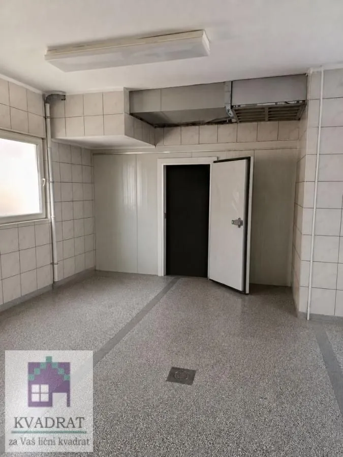 Rent, office space, 140m², Mislodjin, Obrenovac