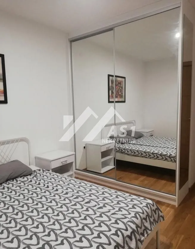 Izdavanje, trosoban stan, 69m², Sajam, Novi Sad Sve Podlokacije