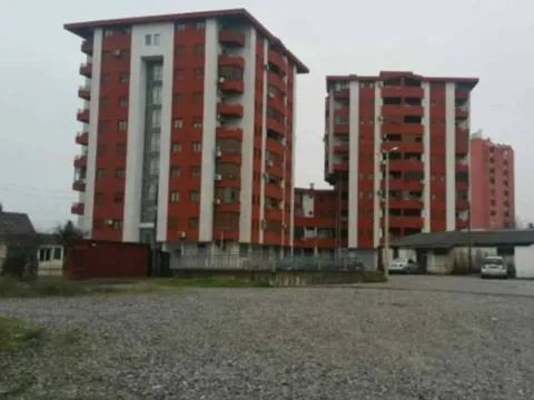 Prodaja, garsonjera, 33m², Tuški Put, Podgorica - image 2