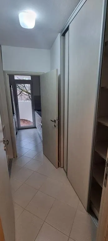 Rent, one bedroom apartment, 65m², Blok 5, Podgorica