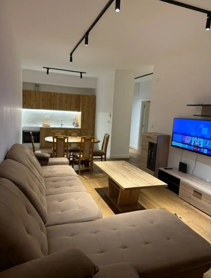 Rent, one bedroom apartment, 65m², Centar, Bar