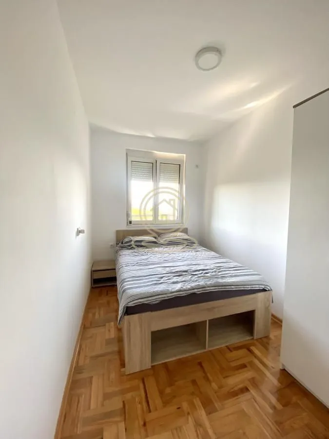 Rent, two bedroom apartment, 45m², Medijana, Niš
