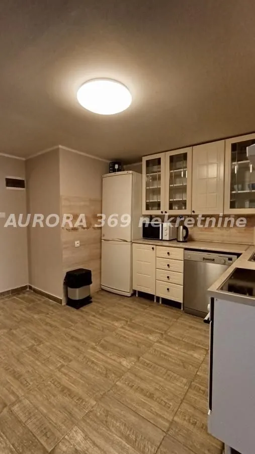 Prodaja, jednosoban stan, 43m², Telep, Novi Sad Sve Podlokacije