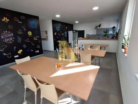 Sale, office space, 1252m², Stara Pazova, Srbija - image 18