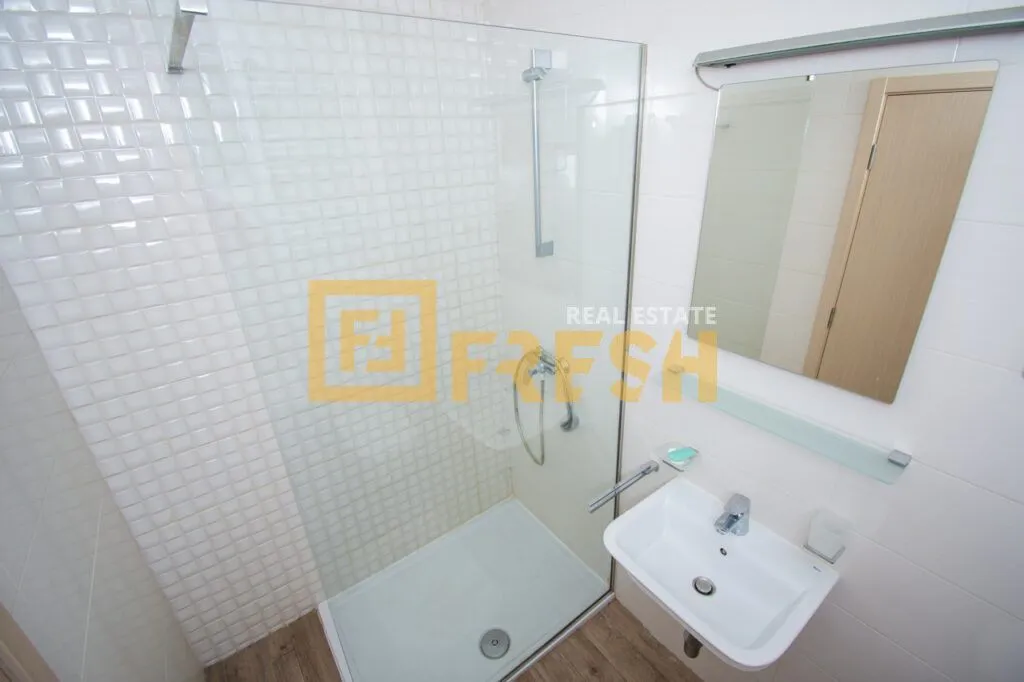 Izdavanje, jednosoban stan, 45m², City Kvart, Podgorica