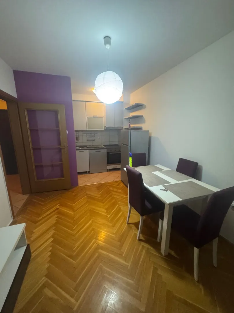 Rent, one bedroom apartment, 40m², Blok 9, Podgorica