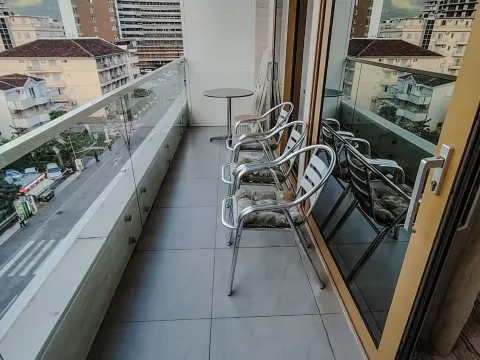 Rent, one bedroom apartment, 45m², Centar, Budva - image 9