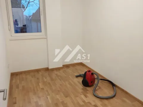 Izdavanje, trosoban stan, 57m², Sremska Kamenica, Petrovaradin - image 7