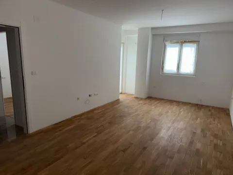 Sale, one bedroom apartment, 42m², Centar, Bijelo Polje - image 4