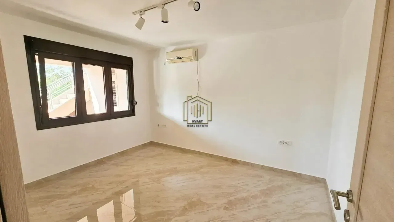 Rent, office space, 90m², Masline, Podgorica