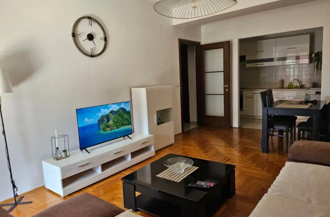 Prodaja, dvosoban stan, 85m², City Kvart, Podgorica