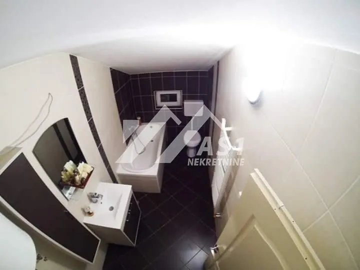 Rent, house, 125m², Avijatičarsko naselje, Novi Sad Sve Podlokacije