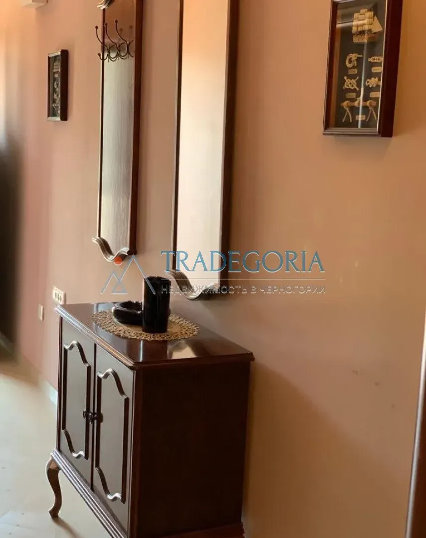 Prodaja, jednosoban stan, 50m², Sveti Stefan, Budva