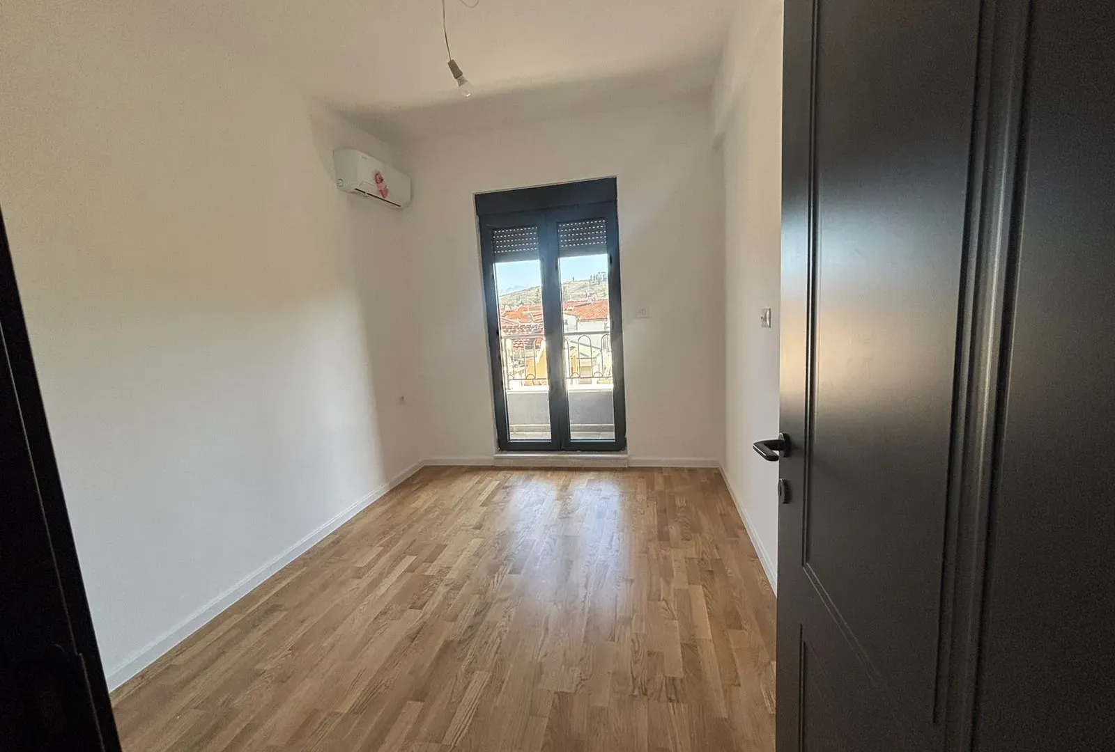 Prodaja, dvosoban stan, 68m², Zagorič, Podgorica