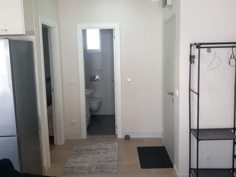 Rent, one bedroom apartment, 50m², Kalimanj, Tivat - image 4