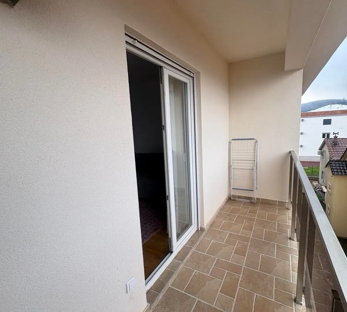 Rent, studio apartment, 33m², Zabjelo, Podgorica