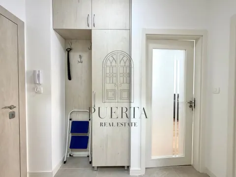 Rent, one bedroom apartment, 42m², Stari Aerodrom, Podgorica - image 12