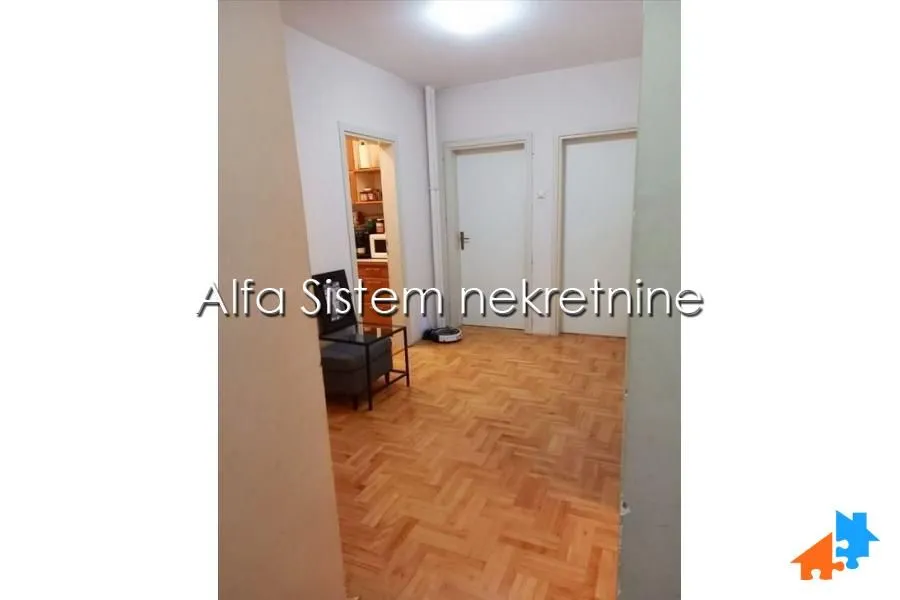Izdavanje, trosoban stan, 79m², Denkova Basta, Zvezdara Sve Podlokacije
