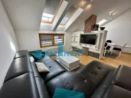 Rent, three bedroom apartment, 94m², Zemun Sve Podlokacije, Beograd - image 1