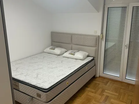 Rent, two bedroom apartment, 72m², Momišići, Podgorica - image 11