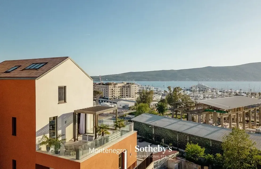 Sale, two bedroom apartment, 179m², Porto Montenegro, Tivat