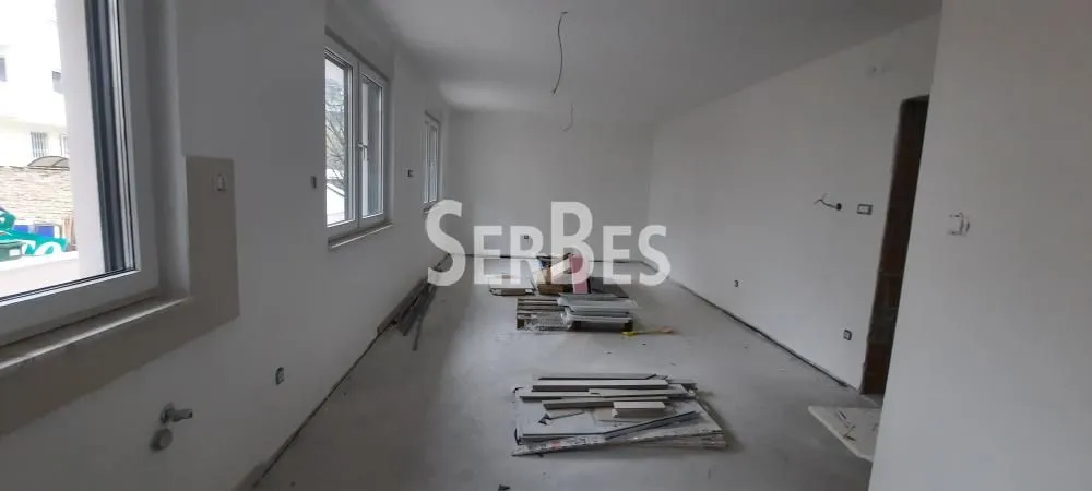 Prodaja, trosoban stan, 77m², Bulevar Oslobodjenja, Novi Sad Sve Podlokacije