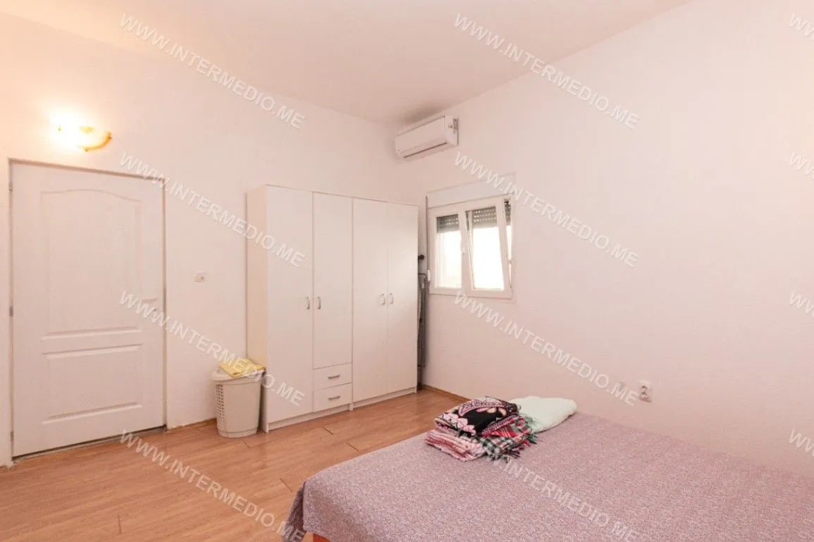 Prodaja, kuća, 138m², Topla, Herceg Novi