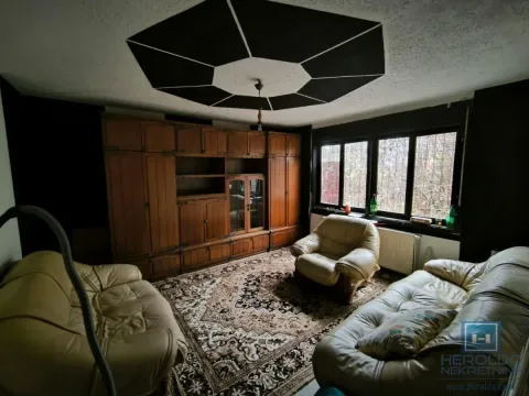 Prodaja, kuća, 251m², Rasputnica, Ćuprija - image 4