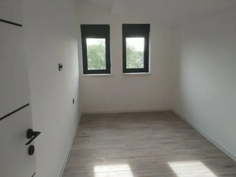 Four Bedroom Apartment for Sale, 92m2, Stari Majur, Petrovaradin, Novi Sad