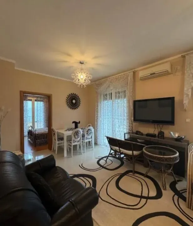 Prodaja, jednosoban stan, 68m², Đenovići, Herceg Novi