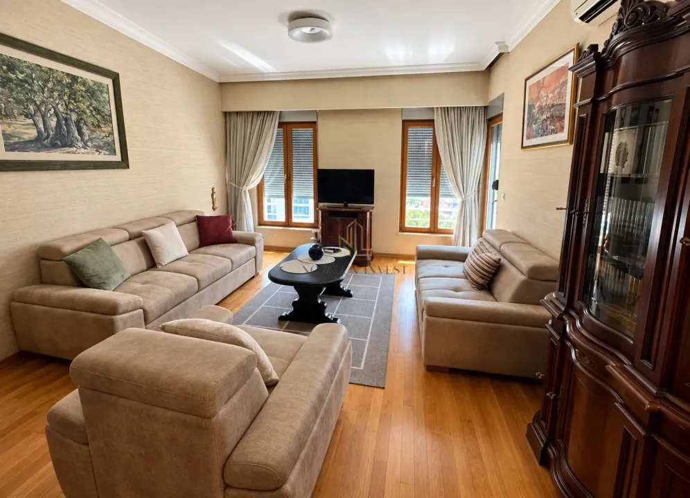 Izdavanje, jednosoban stan, 50m², Centar, Podgorica