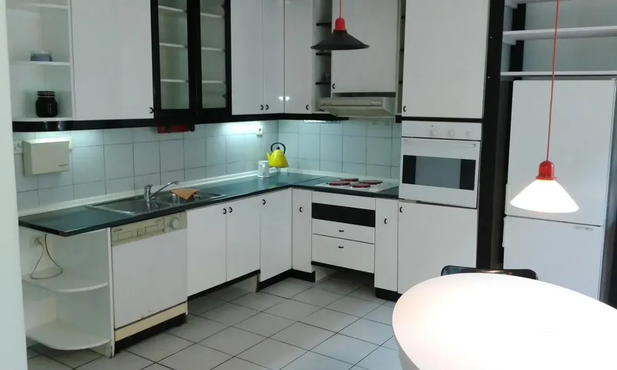 Prodaja, trosoban stan, 106m², Čukarica, Beograd