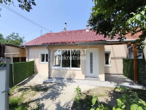 Kuća in Severni Bulevar